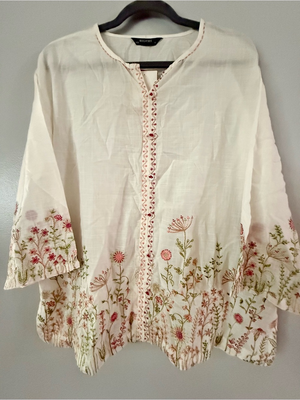 NWT Beechtree Oversized Embroidered Tunic Blouse Kurti Off-White M